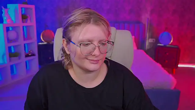 CoolTatis online show from 05/14/26, 01:18