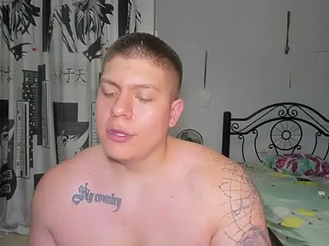 Snapshot of regan_jhonso chatting on 03/27/26, 08:26 regan jhonso online show from 03/27/26, 08:26