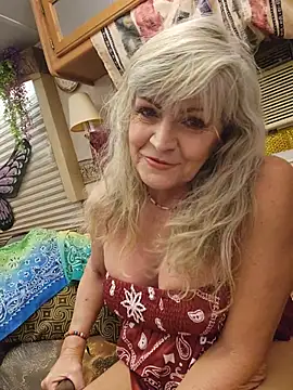 annika lately online show from 07/08/26, 03:55