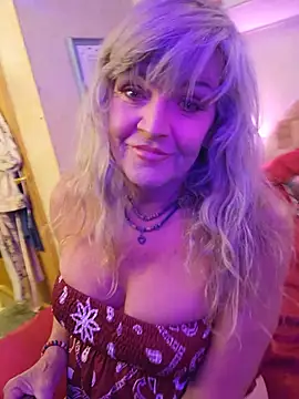 annika lately online show from 07/22/26, 03:42