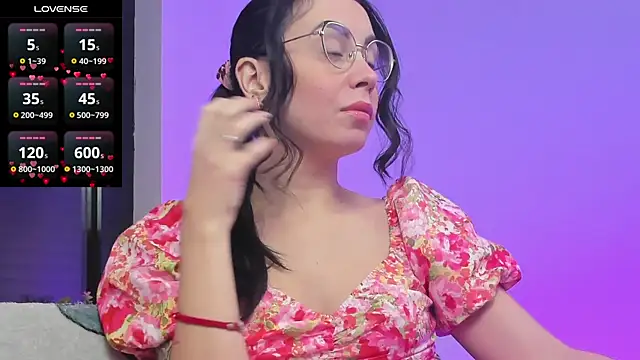 Snapshot of RitaSonnet chatting on 03/05/25, 11:28 RitaSonnet online show from 03/05/25, 11:28