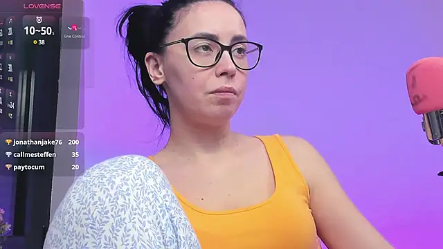 Snapshot of RitaSonnet chatting on 03/12/25, 02:01 RitaSonnet online show from 03/12/25, 02:01