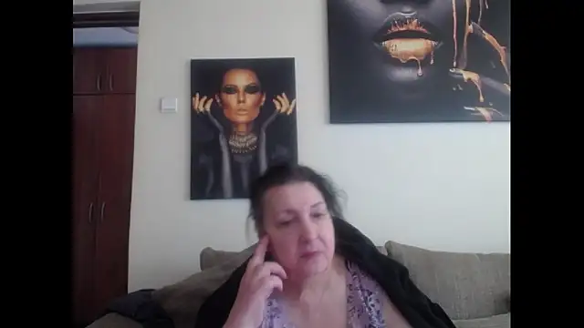 maturekorine online show from 04/13/26, 09:04