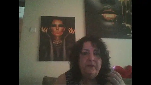 Snapshot of maturekorine chatting on 07/12/26, 02:08 maturekorine online show from 07/12/26, 02:08