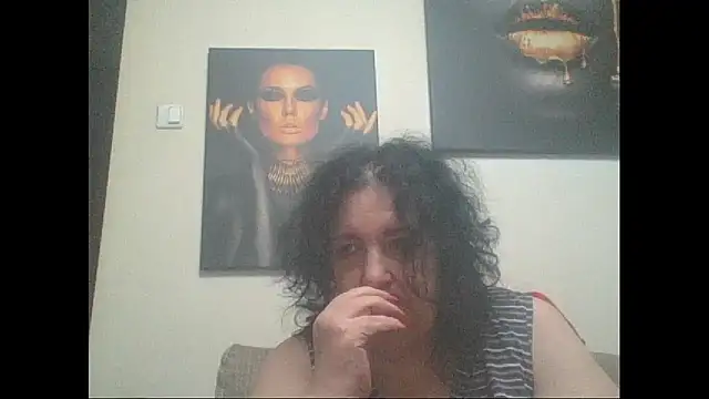 Snapshot of maturekorine chatting on 07/24/26, 05:11 maturekorine online show from 07/24/26, 05:11