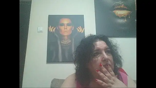 Snapshot of maturekorine chatting on 07/28/26, 05:45 maturekorine online show from 07/28/26, 05:45
