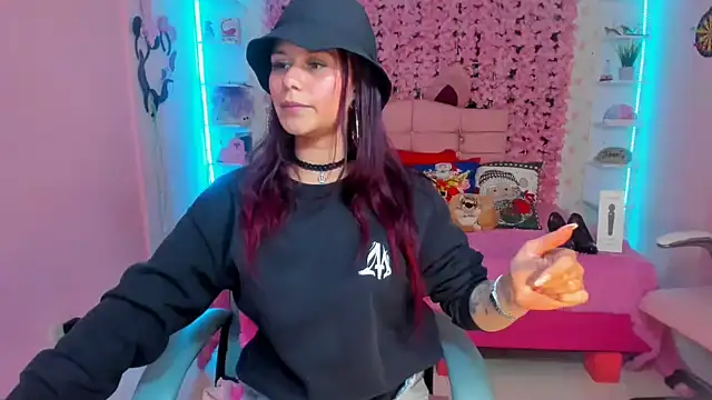 red moon 2 online show from 12/20/24, 03:47