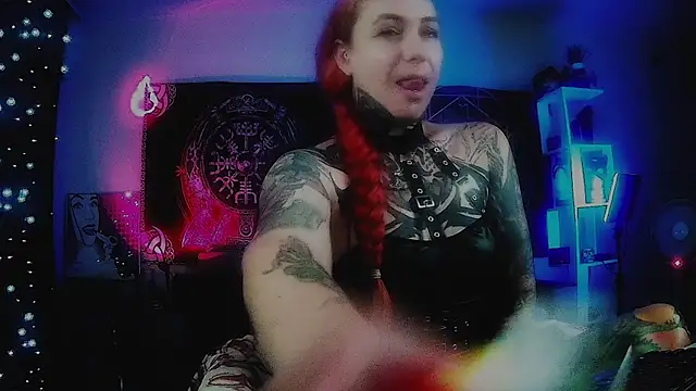 Snapshot of miss_jenna_lovee chatting on 06/24/26, 12:31 miss jenna lovee online show from 06/24/26, 12:31