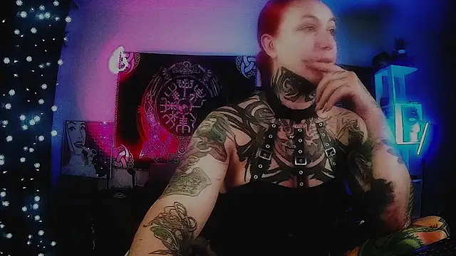 Snapshot of miss_jenna_lovee chatting on 07/14/26, 12:24 miss jenna lovee online show from 07/14/26, 12:24