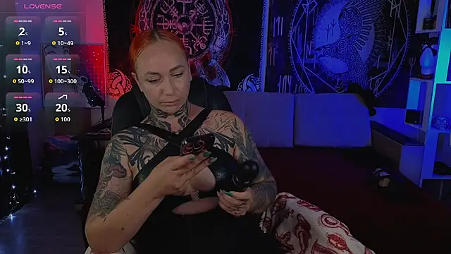 Snapshot of miss_jenna_lovee chatting on 07/28/26, 01:01 miss jenna lovee online show from 07/28/26, 01:01