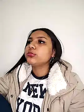 Alix sweet22 online show from 12/13/24, 08:58