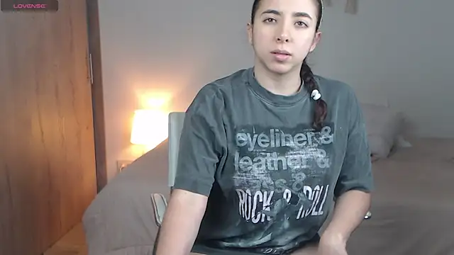 Snapshot of Abii_26 chatting on 02/15/26, 06:43 Abii 26 online show from 02/15/26, 06:43