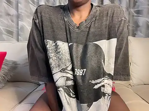 Chocolate queen2 online show from 12/05/25, 07:17