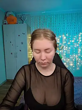 D0nna  online show from 05/01/26, 01:43