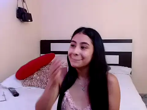 chika hellar online show from 03/04/25, 10:16