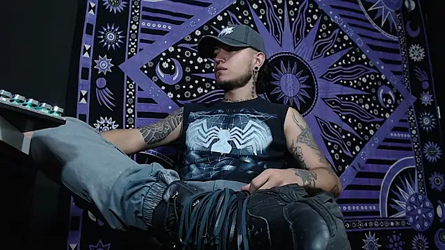 Dicaprioo  online show from 02/07/25, 04:03