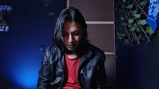 Dicaprioo  online show from 11/04/25, 01:38