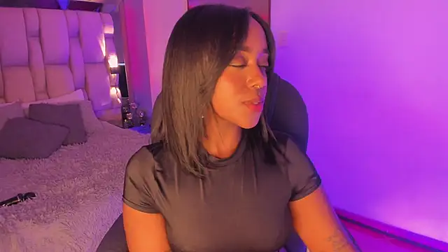 EmilyHaan online show from 01/16/25, 01:48