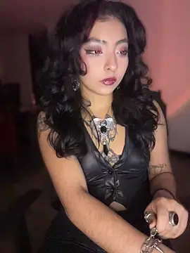 Snapshot of _Gothiccbitch_ chatting on 04/24/26, 04:26 Gothiccbitch online show from 04/24/26, 04:26