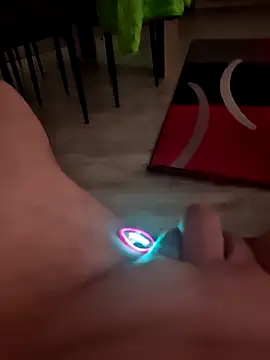 Szeltolo001 online show from 03/07/26, 03:14