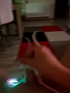 Szeltolo001 online show from 04/22/26, 02:14