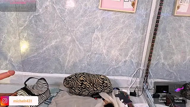 Mia  reys online show from 03/17/26, 01:03