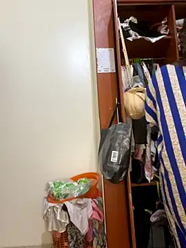 sweet18creamybigpussy online show from 11/30/25, 05:39