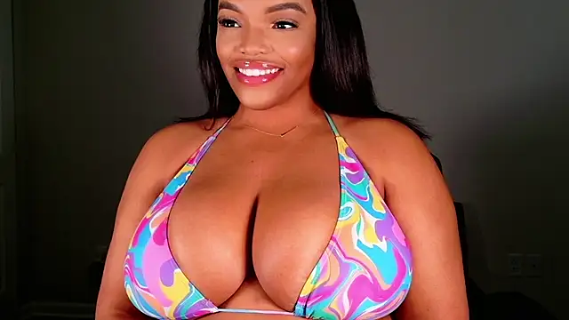 Snapshot of maybabi chatting on 02/19/25, 08:20 maybabi online show from 02/19/25, 08:20