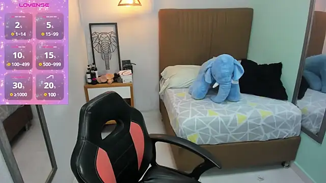 delilaquinn online show from 01/13/25, 07:21