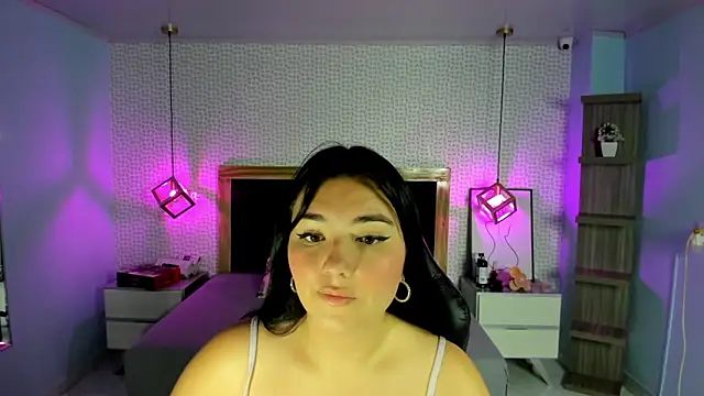 delilaquinn online show from 03/20/25, 12:11