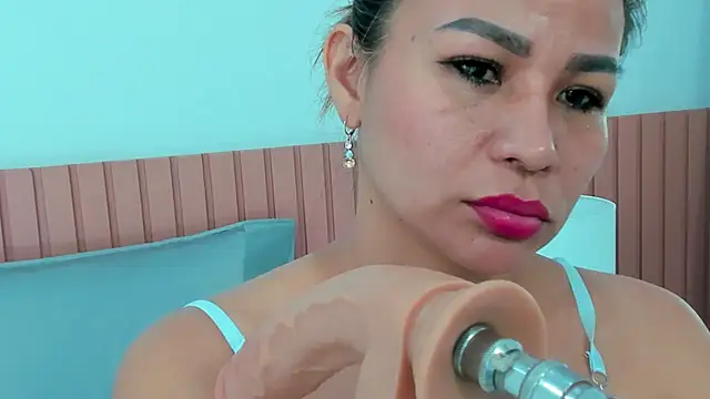 katia expensive online show from 03/18/25, 11:30