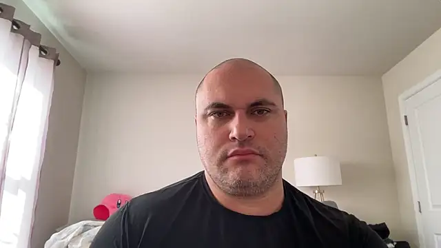 SluggishChase99 online show from 10/28/25, 03:47