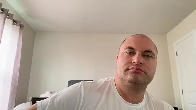 SluggishChase99 online show from 03/31/26, 04:29