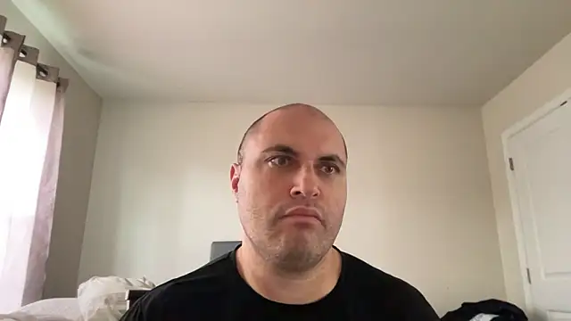 SluggishChase99 online show from 04/20/26, 03:37