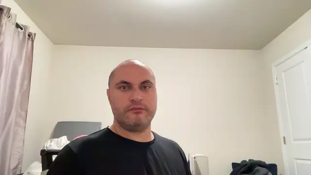 SluggishChase99 online show from 05/19/26, 03:57