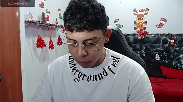 Wiiliam 20 online show from 12/30/24, 03:46