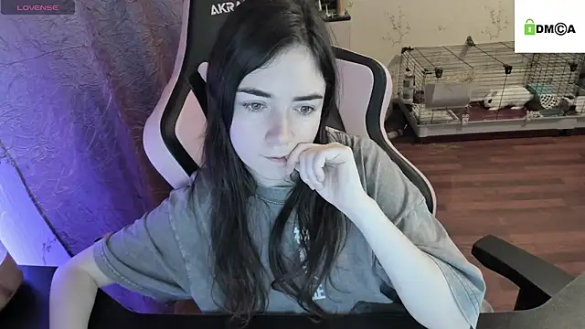 Crazy forest fairy online show from 12/22/24, 04:28