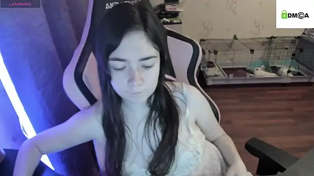 Crazy forest fairy online show from 02/02/25, 02:06