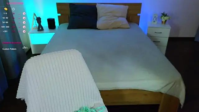 Hayle Hill online show from 03/17/25, 02:41