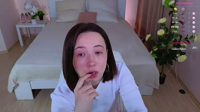 Hayle Hill online show from 03/19/25, 12:34