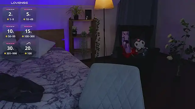 Hayle Hill online show from 04/13/26, 01:11