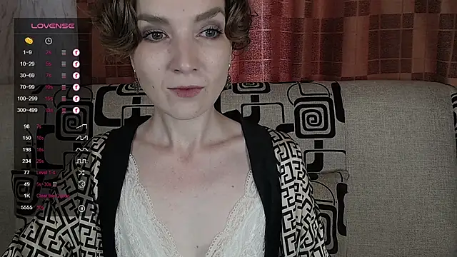 Snapshot of TinaWince chatting on 07/11/26, 04:59 TinaWince online show from 07/11/26, 04:59
