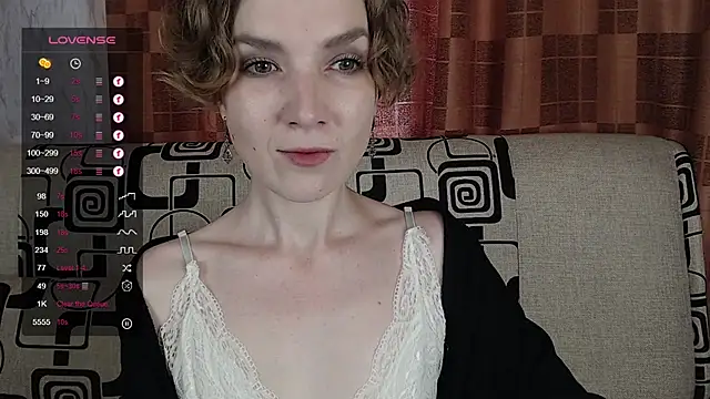 Snapshot of TinaWince chatting on 07/18/26, 05:11 TinaWince online show from 07/18/26, 05:11