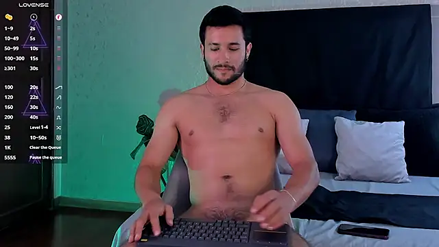 Valentinoford online show from 12/10/24, 08:19