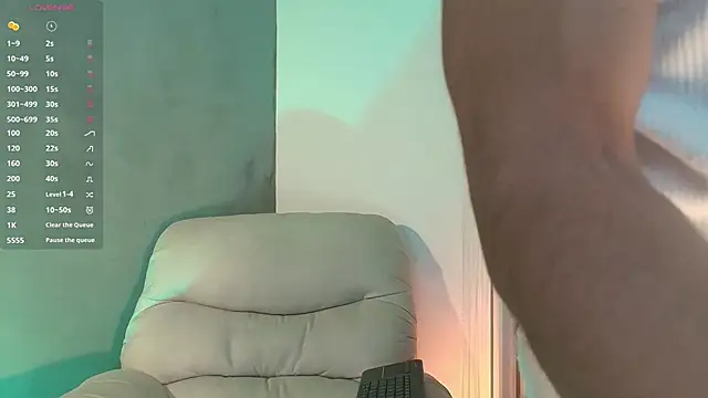 Valentinoford online show from 02/21/25, 02:50