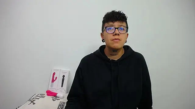 alex noa online show from 02/22/25, 07:14