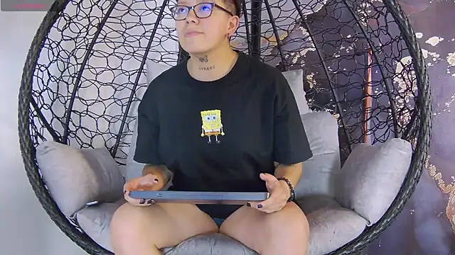 alex noa online show from 09/08/25, 07:13