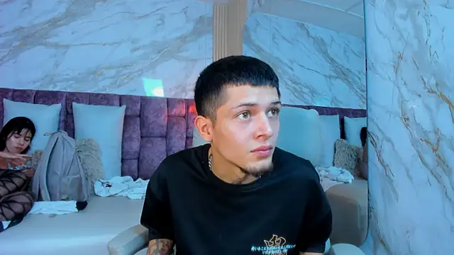 kendalltaylorr online show from 04/07/26, 03:18