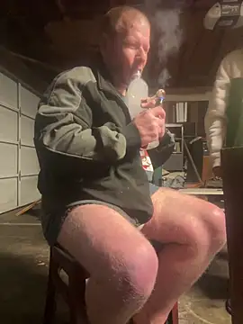 Diaperking916 online show from 02/12/25, 08:06