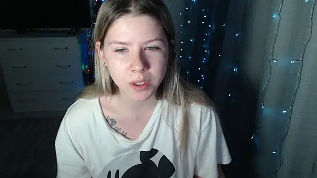 Snapshot of MelissaXKinky chatting on 01/09/25, 06:36 MelissaXKinky online show from 01/09/25, 06:36